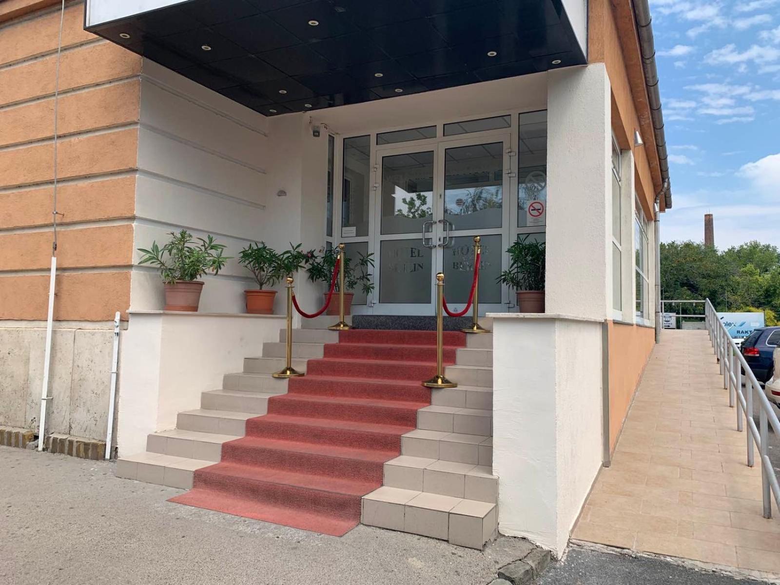 Only 15 Minutes To City Center, Free Secure Parking Βουδαπέστη Εξωτερικό φωτογραφία